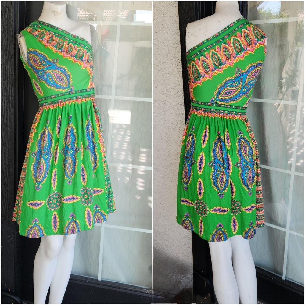 Super Groovy Vintage 60's Lillie Rubin Paisley Print - Picture 2 of 2